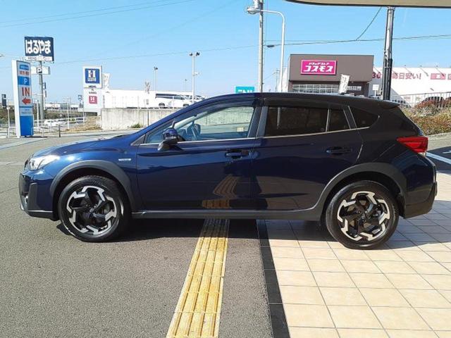 ＸＶ ４ＷＤ２．０ｅ－Ｓアイサイト　新品タイヤ／保証書／純正　ＳＤナビ／衝突安全装置／車線逸脱防止支援システム／ヘッドランプ　ＬＥＤ／ＥＴＣ／ＥＢＤ付ＡＢＳ／横滑り防止装置／アイドリングストップ／フルセグＴＶ／エアバッグ　運転席　４ＷＤ（2枚目）