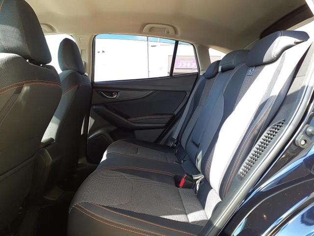 ＸＶ ４ＷＤ２．０ｅ－Ｓアイサイト　新品タイヤ／保証書／純正　ＳＤナビ／衝突安全装置／車線逸脱防止支援システム／ヘッドランプ　ＬＥＤ／ＥＴＣ／ＥＢＤ付ＡＢＳ／横滑り防止装置／アイドリングストップ／フルセグＴＶ／エアバッグ　運転席　４ＷＤ（8枚目）