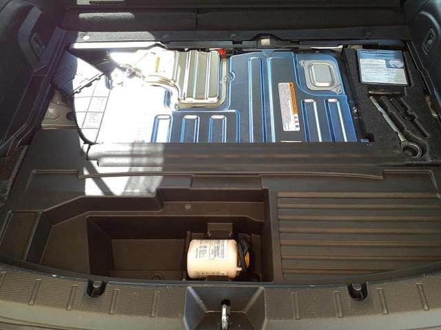 ＸＶ ４ＷＤ２．０ｅ－Ｓアイサイト　新品タイヤ／保証書／純正　ＳＤナビ／衝突安全装置／車線逸脱防止支援システム／ヘッドランプ　ＬＥＤ／ＥＴＣ／ＥＢＤ付ＡＢＳ／横滑り防止装置／アイドリングストップ／フルセグＴＶ／エアバッグ　運転席　４ＷＤ（27枚目）