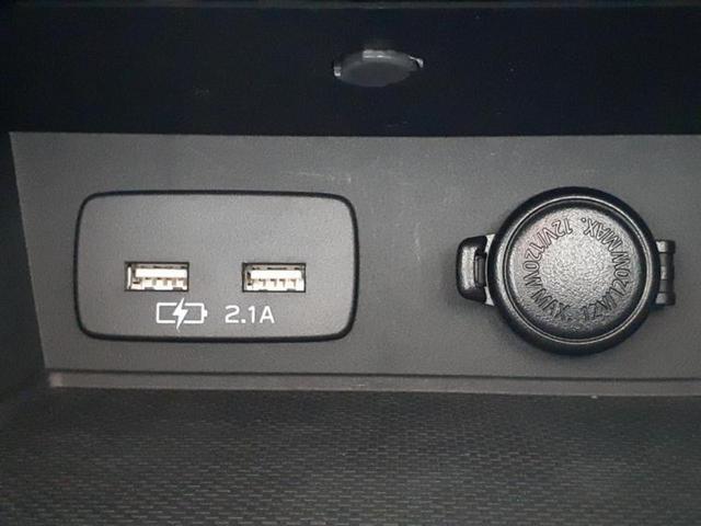 ＸＶ ４ＷＤ２．０ｅ－Ｓアイサイト　新品タイヤ／保証書／純正　ＳＤナビ／衝突安全装置／車線逸脱防止支援システム／ヘッドランプ　ＬＥＤ／ＥＴＣ／ＥＢＤ付ＡＢＳ／横滑り防止装置／アイドリングストップ／フルセグＴＶ／エアバッグ　運転席　４ＷＤ（40枚目）