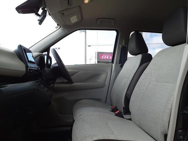 デイズ Ｓ　新品タイヤ／社外　ＳＤナビ／ＥＴＣ／ＥＢＤ付ＡＢＳ／横滑り防止装置／アイドリングストップ／ワンセグＴＶ／エアバッグ　運転席／エアバッグ　助手席／エアバッグ　サイド／パワーウインドウ／キーレスエントリー（7枚目）