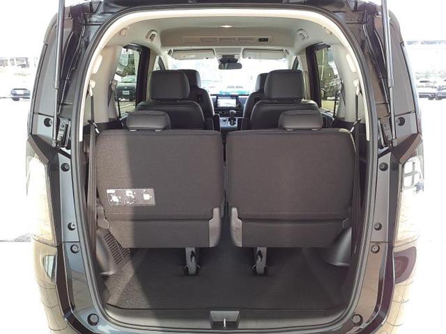 フリード ｅＨＥＶエアーＥＸ　保証書／純正　９インチ　メモリーナビ／ホンダセンシング／両側電動スライドドア／シートヒーター　前席／車線逸脱防止支援システム／パーキングアシスト　バックガイド／登録済未使用車　衝突被害軽減システム（20枚目）