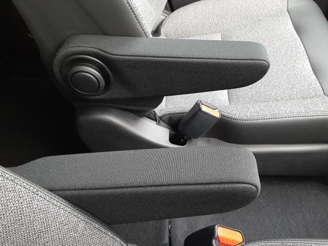 フリード ｅＨＥＶエアーＥＸ　保証書／純正　９インチ　メモリーナビ／ホンダセンシング／両側電動スライドドア／シートヒーター　前席／車線逸脱防止支援システム／パーキングアシスト　バックガイド／登録済未使用車　衝突被害軽減システム（34枚目）