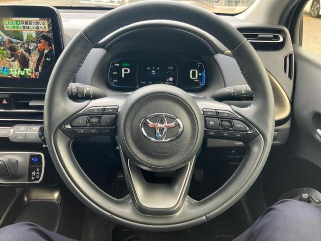 アクア Z 新品タイヤ/純正エアロ/保証書/ディスプレイオーディオ+ナビ10インチ/トヨタセーフティセンス/シートヒーター 前席/パノラミックビューモニター/車線逸脱防止支援システム/シート ハーフレザー(15枚目)