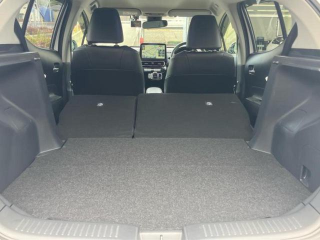 アクア Z 新品タイヤ/純正エアロ/保証書/ディスプレイオーディオ+ナビ10インチ/トヨタセーフティセンス/シートヒーター 前席/パノラミックビューモニター/車線逸脱防止支援システム/シート ハーフレザー(19枚目)