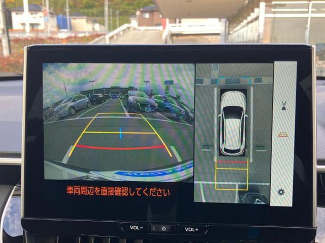 カローラクロス ハイブリッドＺ　純正エアロ／保証書／ディスプレイオーディオ＋ナビ１０．５インチ／トヨタセーフティセンス／シートヒーター　前席／パノラミックビューモニター／車線逸脱防止支援システム／シート　ハーフレザー　全周囲カメラ（12枚目）