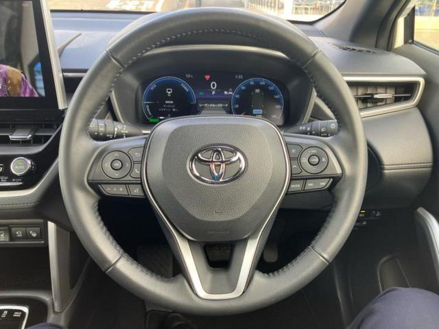 カローラクロス ハイブリッドＺ　純正エアロ／保証書／ディスプレイオーディオ＋ナビ１０．５インチ／トヨタセーフティセンス／シートヒーター　前席／パノラミックビューモニター／車線逸脱防止支援システム／シート　ハーフレザー　全周囲カメラ（15枚目）