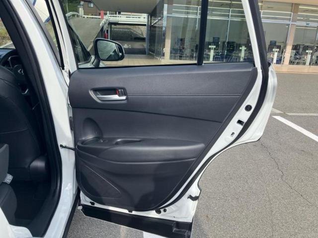 カローラクロス ハイブリッドＺ　純正エアロ／保証書／ディスプレイオーディオ＋ナビ１０．５インチ／トヨタセーフティセンス／シートヒーター　前席／パノラミックビューモニター／車線逸脱防止支援システム／シート　ハーフレザー　全周囲カメラ（21枚目）