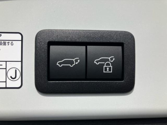 カローラクロス ハイブリッドＺ　純正エアロ／保証書／ディスプレイオーディオ＋ナビ１０．５インチ／トヨタセーフティセンス／シートヒーター　前席／パノラミックビューモニター／車線逸脱防止支援システム／シート　ハーフレザー　全周囲カメラ（42枚目）