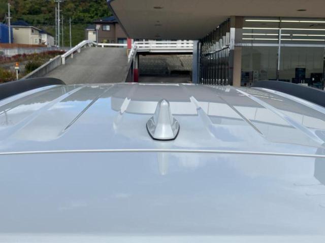 カローラクロス ハイブリッドＺ　純正エアロ／保証書／ディスプレイオーディオ＋ナビ１０．５インチ／トヨタセーフティセンス／シートヒーター　前席／パノラミックビューモニター／車線逸脱防止支援システム／シート　ハーフレザー　全周囲カメラ（46枚目）