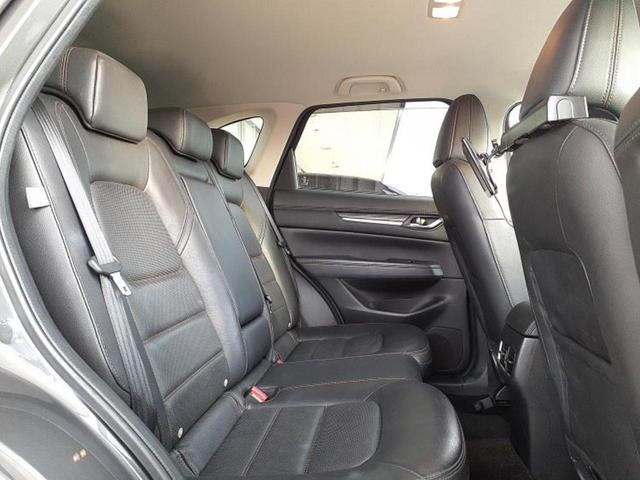 ＣＸ－５ ＸＤ　Ｌパッケージ　ＢＯＳＥ／保証書／純正　ＳＤナビ／衝突安全装置／シートヒーター／車線逸脱防止支援システム／シート　フルレザー／電動バックドア／ヘッドランプ　ＬＥＤ／ＥＴＣ／ＥＢＤ付ＡＢＳ／横滑り防止装置　革シート（5枚目）