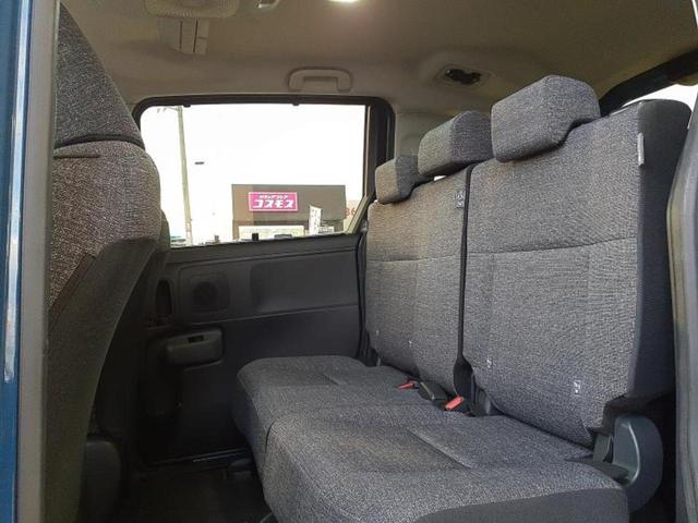 シエンタ ハイブリッドＺ　新品タイヤ／保証書／ディスプレイオーディオ＋ナビ１０インチ／衝突安全装置／両側電動スライドドア／車線逸脱防止支援システム／ヘッドランプ　ＬＥＤ／ＥＴＣ／ＥＢＤ付ＡＢＳ／横滑り防止装置　バックカメラ（8枚目）