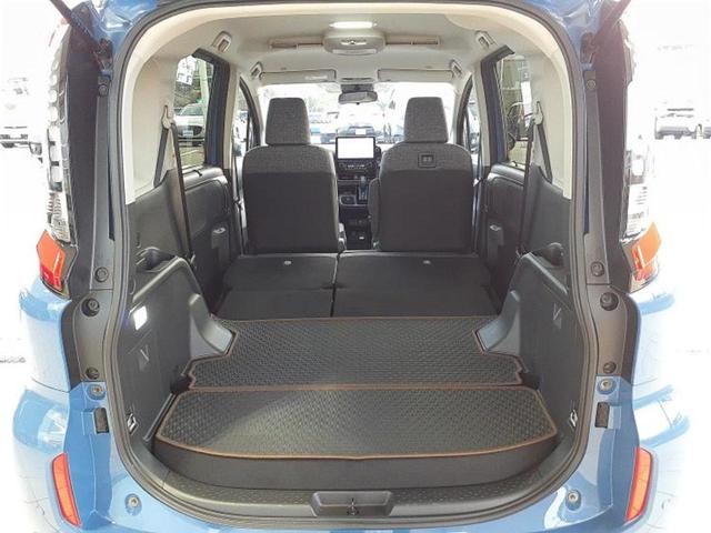 シエンタ ハイブリッドＺ　新品タイヤ／保証書／ディスプレイオーディオ＋ナビ１０インチ／衝突安全装置／両側電動スライドドア／車線逸脱防止支援システム／ヘッドランプ　ＬＥＤ／ＥＴＣ／ＥＢＤ付ＡＢＳ／横滑り防止装置　バックカメラ（20枚目）