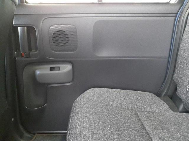 シエンタ ハイブリッドＺ　新品タイヤ／保証書／ディスプレイオーディオ＋ナビ１０インチ／衝突安全装置／両側電動スライドドア／車線逸脱防止支援システム／ヘッドランプ　ＬＥＤ／ＥＴＣ／ＥＢＤ付ＡＢＳ／横滑り防止装置　バックカメラ（23枚目）