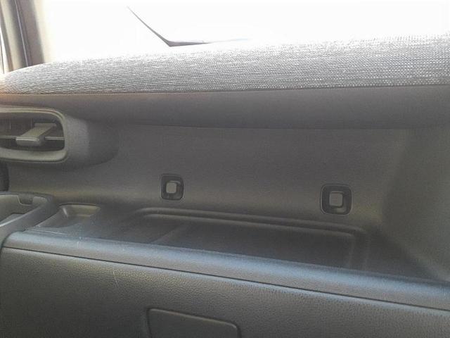 シエンタ ハイブリッドＺ　新品タイヤ／保証書／ディスプレイオーディオ＋ナビ１０インチ／衝突安全装置／両側電動スライドドア／車線逸脱防止支援システム／ヘッドランプ　ＬＥＤ／ＥＴＣ／ＥＢＤ付ＡＢＳ／横滑り防止装置　バックカメラ（43枚目）