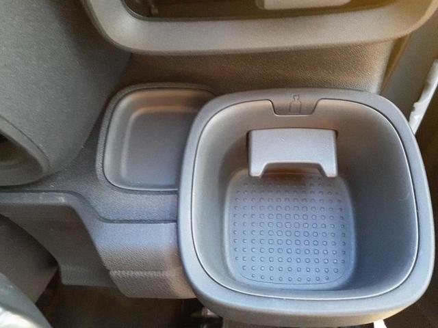 シエンタ ハイブリッドＺ　新品タイヤ／保証書／ディスプレイオーディオ＋ナビ１０インチ／衝突安全装置／両側電動スライドドア／車線逸脱防止支援システム／ヘッドランプ　ＬＥＤ／ＥＴＣ／ＥＢＤ付ＡＢＳ／横滑り防止装置　バックカメラ（46枚目）