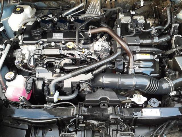 シエンタ ハイブリッドＺ　新品タイヤ／保証書／ディスプレイオーディオ＋ナビ１０インチ／衝突安全装置／両側電動スライドドア／車線逸脱防止支援システム／ヘッドランプ　ＬＥＤ／ＥＴＣ／ＥＢＤ付ＡＢＳ／横滑り防止装置　バックカメラ（61枚目）