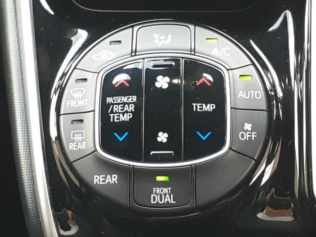 ヴォクシー ZSキラメキ3 新品タイヤ/保証書/純正 9インチ SDナビ/フリップダウンモニター 純正 12.8インチ/トヨタセーフティセンス/両側電動スライドドア/車線逸脱防止支援システム/シート ハーフレザー バックカメラ(34枚目)