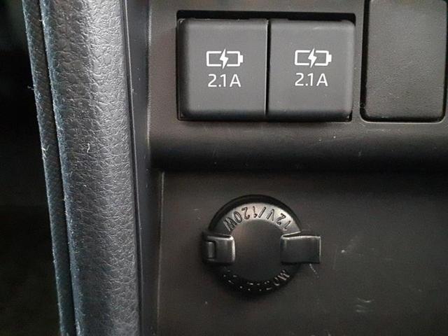 ヴォクシー ZSキラメキ3 新品タイヤ/保証書/純正 9インチ SDナビ/フリップダウンモニター 純正 12.8インチ/トヨタセーフティセンス/両側電動スライドドア/車線逸脱防止支援システム/シート ハーフレザー バックカメラ(39枚目)