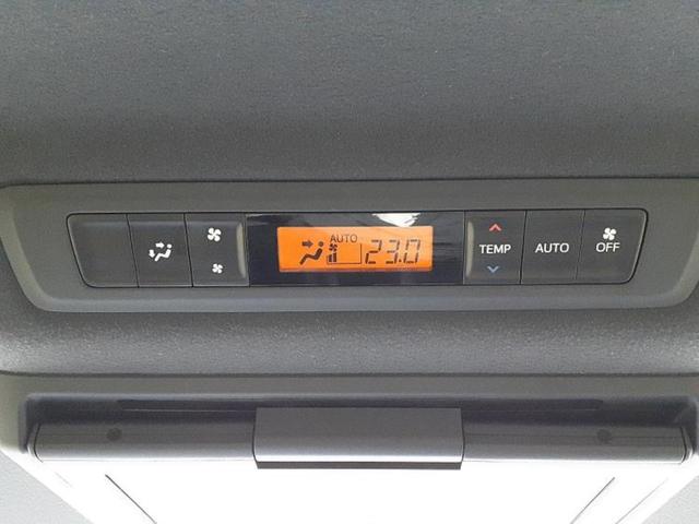 ヴォクシー ZSキラメキ3 新品タイヤ/保証書/純正 9インチ SDナビ/フリップダウンモニター 純正 12.8インチ/トヨタセーフティセンス/両側電動スライドドア/車線逸脱防止支援システム/シート ハーフレザー バックカメラ(51枚目)