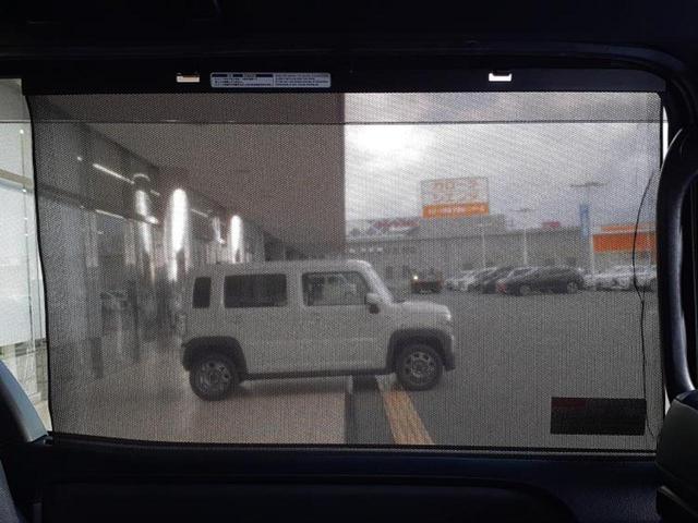 ヴォクシー ZSキラメキ3 新品タイヤ/保証書/純正 9インチ SDナビ/フリップダウンモニター 純正 12.8インチ/トヨタセーフティセンス/両側電動スライドドア/車線逸脱防止支援システム/シート ハーフレザー バックカメラ(52枚目)