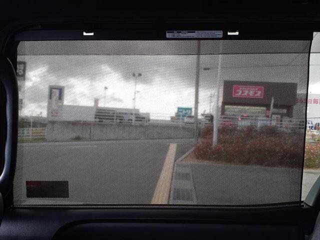 ヴォクシー ZSキラメキ3 新品タイヤ/保証書/純正 9インチ SDナビ/フリップダウンモニター 純正 12.8インチ/トヨタセーフティセンス/両側電動スライドドア/車線逸脱防止支援システム/シート ハーフレザー バックカメラ(53枚目)