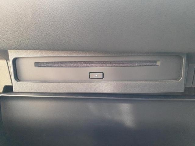 ヴォクシー Ｓ－Ｚ　保証書／ディスプレイオーディオ＋ナビ１０．５インチ／フリップダウンモニター　純正　１４インチ／トヨタセーフティセンス／両側電動スライドドア／シートヒーター　前席／ヘッドランプ　ＬＥＤ　バックカメラ（41枚目）