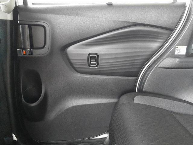 ソリオバンディット バンディットハイブリッドＭＶ　新品タイヤ／保証書／純正　ＳＤナビ／衝突安全装置／両側電動スライドドア／シートヒーター／車線逸脱防止支援システム／ヘッドランプ　ＬＥＤ／ＥＴＣ／ＥＢＤ付ＡＢＳ／横滑り防止装置／アイドリングストップ（23枚目）