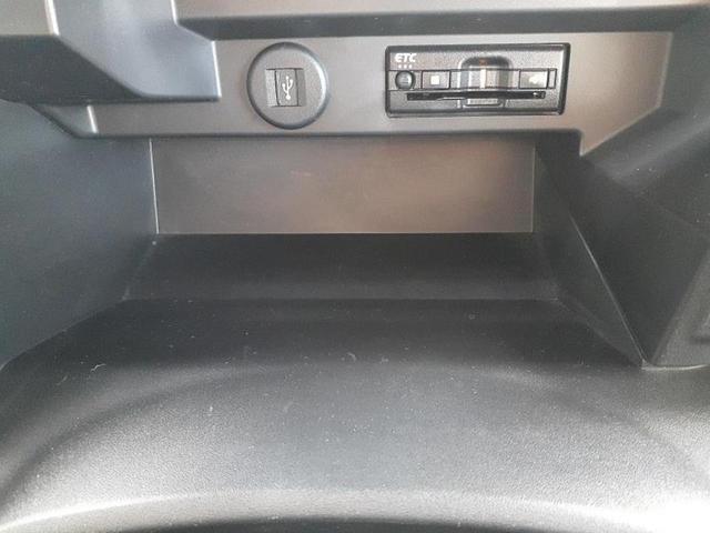 ソリオバンディット バンディットハイブリッドＭＶ　新品タイヤ／保証書／純正　ＳＤナビ／衝突安全装置／両側電動スライドドア／シートヒーター／車線逸脱防止支援システム／ヘッドランプ　ＬＥＤ／ＥＴＣ／ＥＢＤ付ＡＢＳ／横滑り防止装置／アイドリングストップ（50枚目）