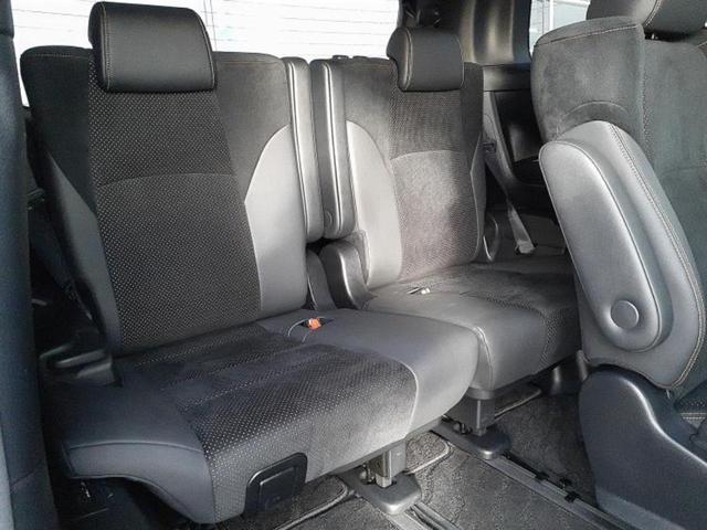 アルファードハイブリッド ４ＷＤハイブリッドＳタイプゴールド　新品タイヤ／純正エアロ／ディスプレイオーディオ＋ナビ９インチ／フリップダウンモニター　純正　１２．８インチ／デジタルインナーミラー／衝突安全装置／両側電動スライドドア　衝突被害軽減システム　フルエアロ（6枚目）