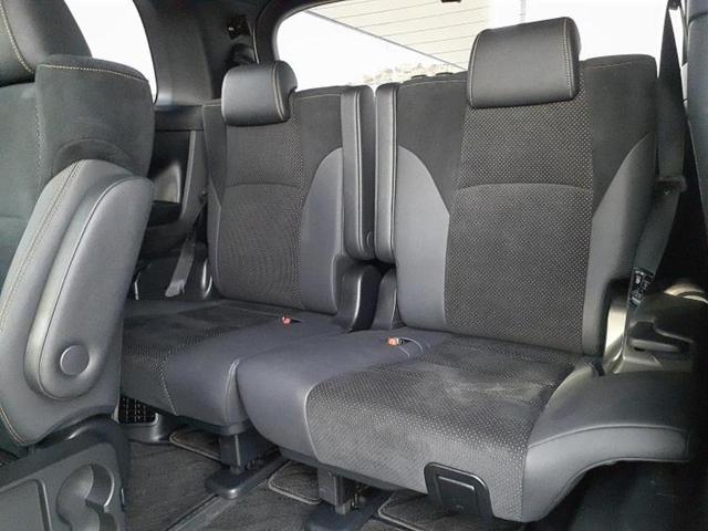 アルファードハイブリッド ４ＷＤハイブリッドＳタイプゴールド　新品タイヤ／純正エアロ／ディスプレイオーディオ＋ナビ９インチ／フリップダウンモニター　純正　１２．８インチ／デジタルインナーミラー／衝突安全装置／両側電動スライドドア　衝突被害軽減システム　フルエアロ（19枚目）