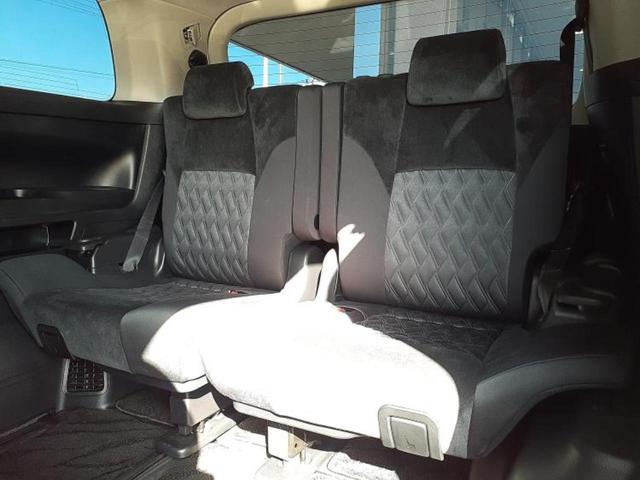 アルファード Ｓ　Ａパッケージ　サンルーフ／保証書／社外　１１インチ　ＳＤナビ／フリップダウンモニター　社外　１２．８インチ／両側電動スライドドア／ヘッドランプ　ＬＥＤ／ＥＴＣ／ＥＢＤ付ＡＢＳ／横滑り防止装置／フルセグＴＶ（19枚目）