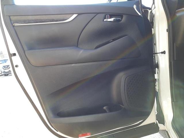 アルファード Ｓ　Ａパッケージ　サンルーフ／保証書／社外　１１インチ　ＳＤナビ／フリップダウンモニター　社外　１２．８インチ／両側電動スライドドア／ヘッドランプ　ＬＥＤ／ＥＴＣ／ＥＢＤ付ＡＢＳ／横滑り防止装置／フルセグＴＶ（23枚目）