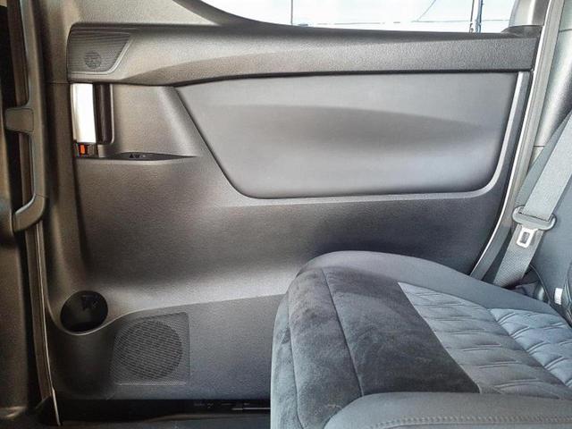 アルファード Ｓ　Ａパッケージ　サンルーフ／保証書／社外　１１インチ　ＳＤナビ／フリップダウンモニター　社外　１２．８インチ／両側電動スライドドア／ヘッドランプ　ＬＥＤ／ＥＴＣ／ＥＢＤ付ＡＢＳ／横滑り防止装置／フルセグＴＶ（24枚目）