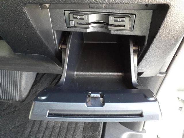 アルファード Ｓ　Ａパッケージ　サンルーフ／保証書／社外　１１インチ　ＳＤナビ／フリップダウンモニター　社外　１２．８インチ／両側電動スライドドア／ヘッドランプ　ＬＥＤ／ＥＴＣ／ＥＢＤ付ＡＢＳ／横滑り防止装置／フルセグＴＶ（49枚目）