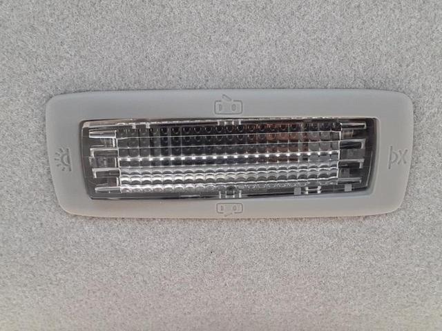 タント ＸリミテッドＳＡ３　新品タイヤ／保証書／純正　ＳＤナビ／衝突安全装置／両側電動スライドドア／シートヒーター／車線逸脱防止支援システム／ヘッドランプ　ＬＥＤ／ＥＴＣ／ＥＢＤ付ＡＢＳ／横滑り防止装置／アイドリングストップ（53枚目）