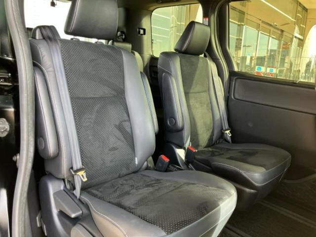 ヴォクシー ＺＳキラメキ３　新品タイヤ／保証書／純正　ＳＤナビ／トヨタセーフティセンス／両側電動スライドドア／車線逸脱防止支援システム／シート　ハーフレザー／ドライブレコーダー　前後／ヘッドランプ　ＬＥＤ　衝突被害軽減システム（5枚目）