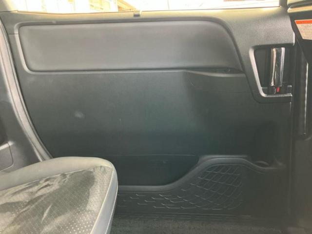 ヴォクシー ＺＳキラメキ３　新品タイヤ／保証書／純正　ＳＤナビ／トヨタセーフティセンス／両側電動スライドドア／車線逸脱防止支援システム／シート　ハーフレザー／ドライブレコーダー　前後／ヘッドランプ　ＬＥＤ　衝突被害軽減システム（25枚目）