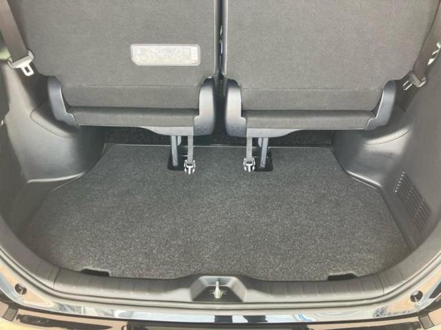 ヴォクシー ＺＳキラメキ３　新品タイヤ／保証書／純正　ＳＤナビ／トヨタセーフティセンス／両側電動スライドドア／車線逸脱防止支援システム／シート　ハーフレザー／ドライブレコーダー　前後／ヘッドランプ　ＬＥＤ　衝突被害軽減システム（27枚目）