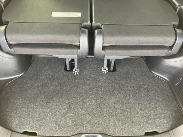 ヴォクシー ＺＳキラメキ３　新品タイヤ／保証書／純正　ＳＤナビ／トヨタセーフティセンス／両側電動スライドドア／車線逸脱防止支援システム／シート　ハーフレザー／ドライブレコーダー　前後／ヘッドランプ　ＬＥＤ　衝突被害軽減システム（28枚目）