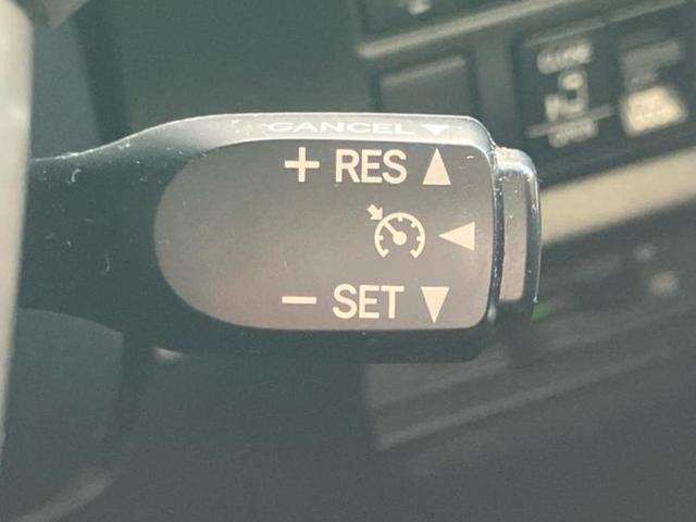 ヴォクシー ＺＳキラメキ３　新品タイヤ／保証書／純正　ＳＤナビ／トヨタセーフティセンス／両側電動スライドドア／車線逸脱防止支援システム／シート　ハーフレザー／ドライブレコーダー　前後／ヘッドランプ　ＬＥＤ　衝突被害軽減システム（34枚目）