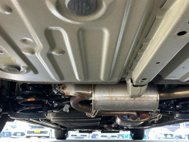 ヴォクシー ＺＳキラメキ３　新品タイヤ／保証書／純正　ＳＤナビ／トヨタセーフティセンス／両側電動スライドドア／車線逸脱防止支援システム／シート　ハーフレザー／ドライブレコーダー　前後／ヘッドランプ　ＬＥＤ　衝突被害軽減システム（58枚目）