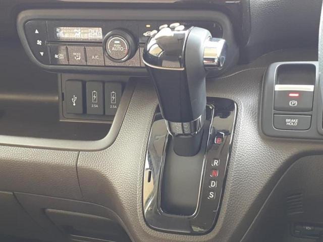 Ｎ－ＢＯＸ Ｌ・ターボコーディネートスタイル　新品タイヤ／保証書／純正　８インチ　ＳＤナビ／ホンダセンシング／両側電動スライドドア／シートヒーター　前席／車線逸脱防止支援システム／ヘッドランプ　ＬＥＤ／Ｂｌｕｅｔｏｏｔｈ接続／ＥＴＣ　バックカメラ（17枚目）