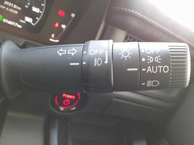 ステップワゴン ｅＨＥＶスパーダプレミアムライン　新品タイヤ／純正　１１インチ　ＳＤナビ／フリップダウンモニター／衝突安全装置／両側電動スライドドア／シートヒーター／車線逸脱防止支援システム／シート　ハーフレザー／電動バックドア　衝突被害軽減システム（17枚目）