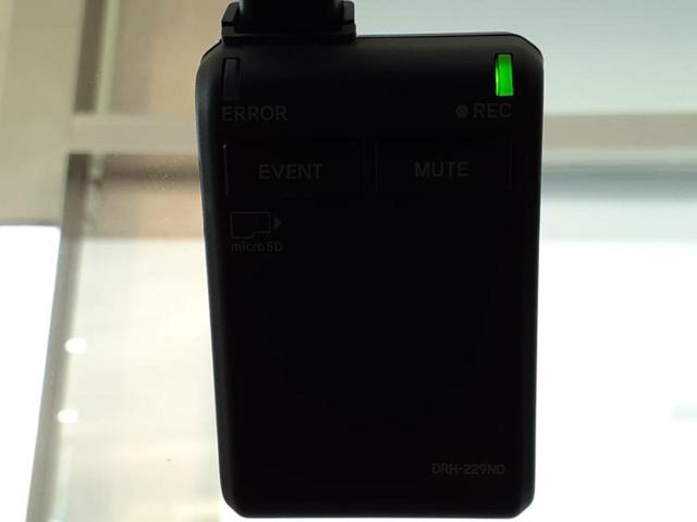 ステップワゴン ｅＨＥＶスパーダプレミアムライン　新品タイヤ／純正　１１インチ　ＳＤナビ／フリップダウンモニター／衝突安全装置／両側電動スライドドア／シートヒーター／車線逸脱防止支援システム／シート　ハーフレザー／電動バックドア　衝突被害軽減システム（42枚目）