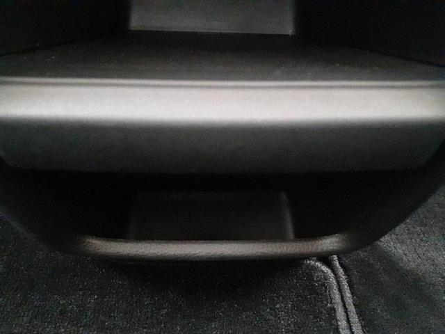 ステップワゴン ｅＨＥＶスパーダプレミアムライン　新品タイヤ／純正　１１インチ　ＳＤナビ／フリップダウンモニター／衝突安全装置／両側電動スライドドア／シートヒーター／車線逸脱防止支援システム／シート　ハーフレザー／電動バックドア　衝突被害軽減システム（45枚目）