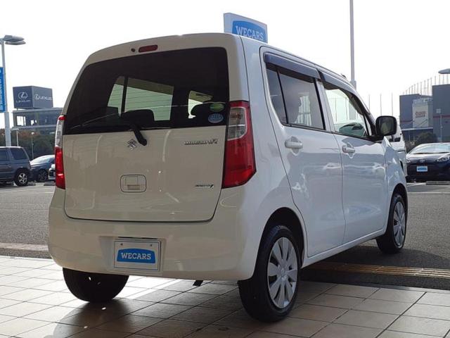 ワゴンＲ ＦＸ　保証書／衝突安全装置／ＥＴＣ／ＥＢＤ付ＡＢＳ／アイドリングストップ／エアバッグ　運転席／エアバッグ　助手席／パワーウインドウ／キーレスエントリー／オートエアコン／パワーステアリング／盗難防止システム（3枚目）