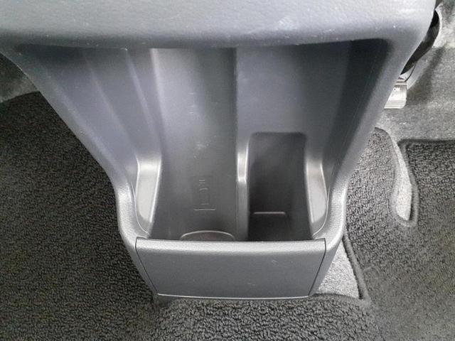 ワゴンＲ ＦＸ　保証書／衝突安全装置／ＥＴＣ／ＥＢＤ付ＡＢＳ／アイドリングストップ／エアバッグ　運転席／エアバッグ　助手席／パワーウインドウ／キーレスエントリー／オートエアコン／パワーステアリング／盗難防止システム（31枚目）