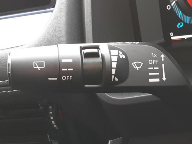 エクストレイル ４ＷＤ　Ｇ　ｅ－４ＯＲＣＥ　保証書／純正　１２．３インチ　メモリーナビ／インテリジェントルームミラー／エマージェンシーブレーキ／シートヒーター　全席／アラウンドビューモニター／車線逸脱防止支援システム／プロパイロット　電動シート（18枚目）