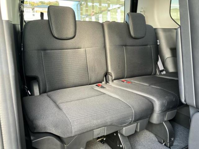 セレナ ハイウェイスターV 保証書/社外 ナビ/エマージェンシーブレーキ/両側電動スライドドア/車線逸脱防止支援システム/プロパイロット/ドライブレコーダー 社外/ヘッドランプ LED/ETC/EBD付ABS/横滑り防止装置(6枚目)